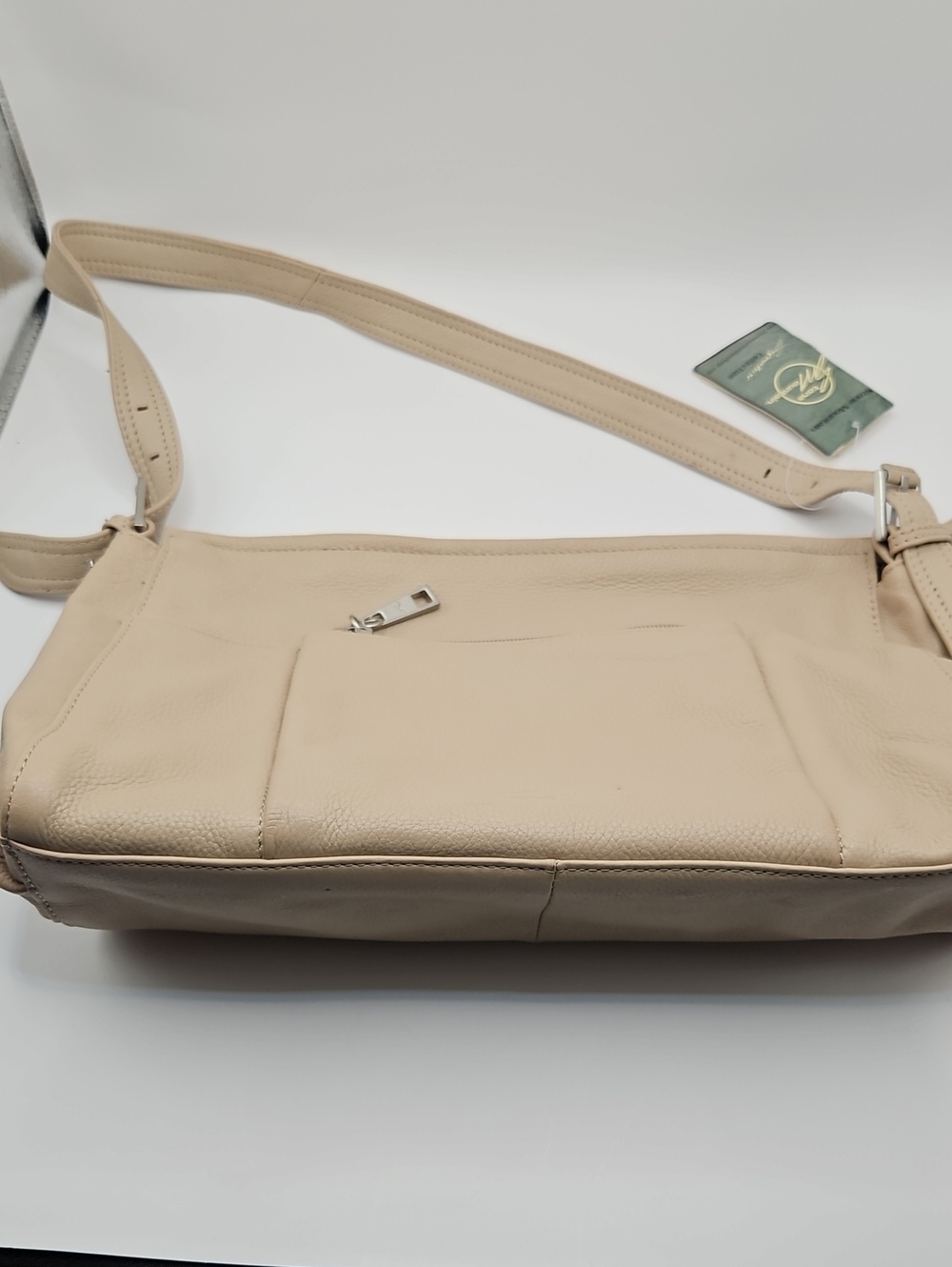 Stone Mountain Beige Leather Crossbody Bag Purse New
